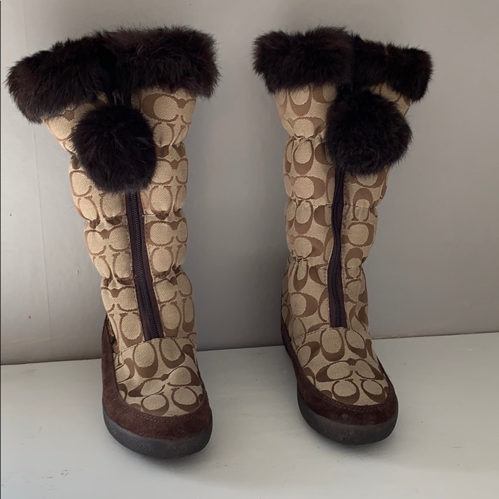 Coach size 6 boots
